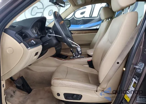 2013 BMW X3 xDrive28I z USA, uszkodzony, nr VIN 5UXWX9C54D0D05428